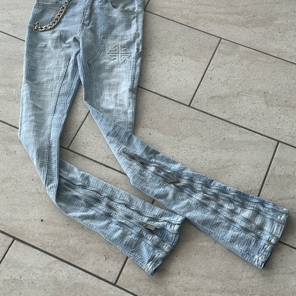 Guapi Jeans - Picture 2 of 2